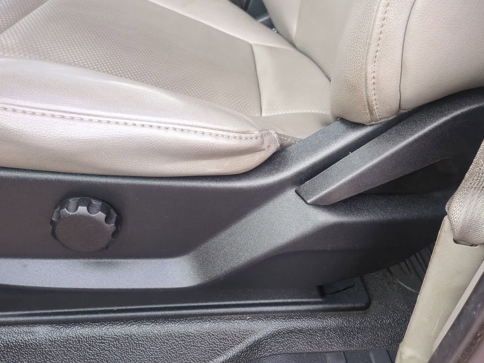 Thumbnail: 2019 Ford Econoline - 17