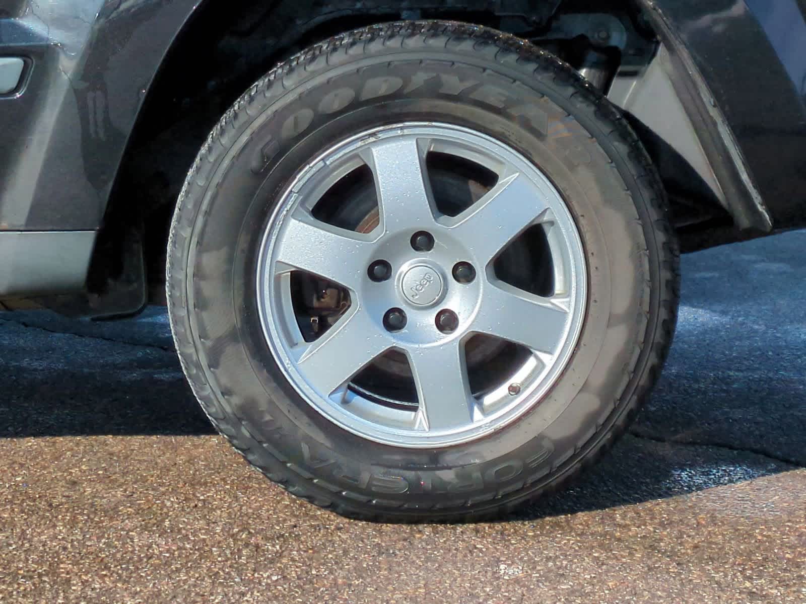 Thumbnail: 2009 Jeep Grand Cherokee - 14