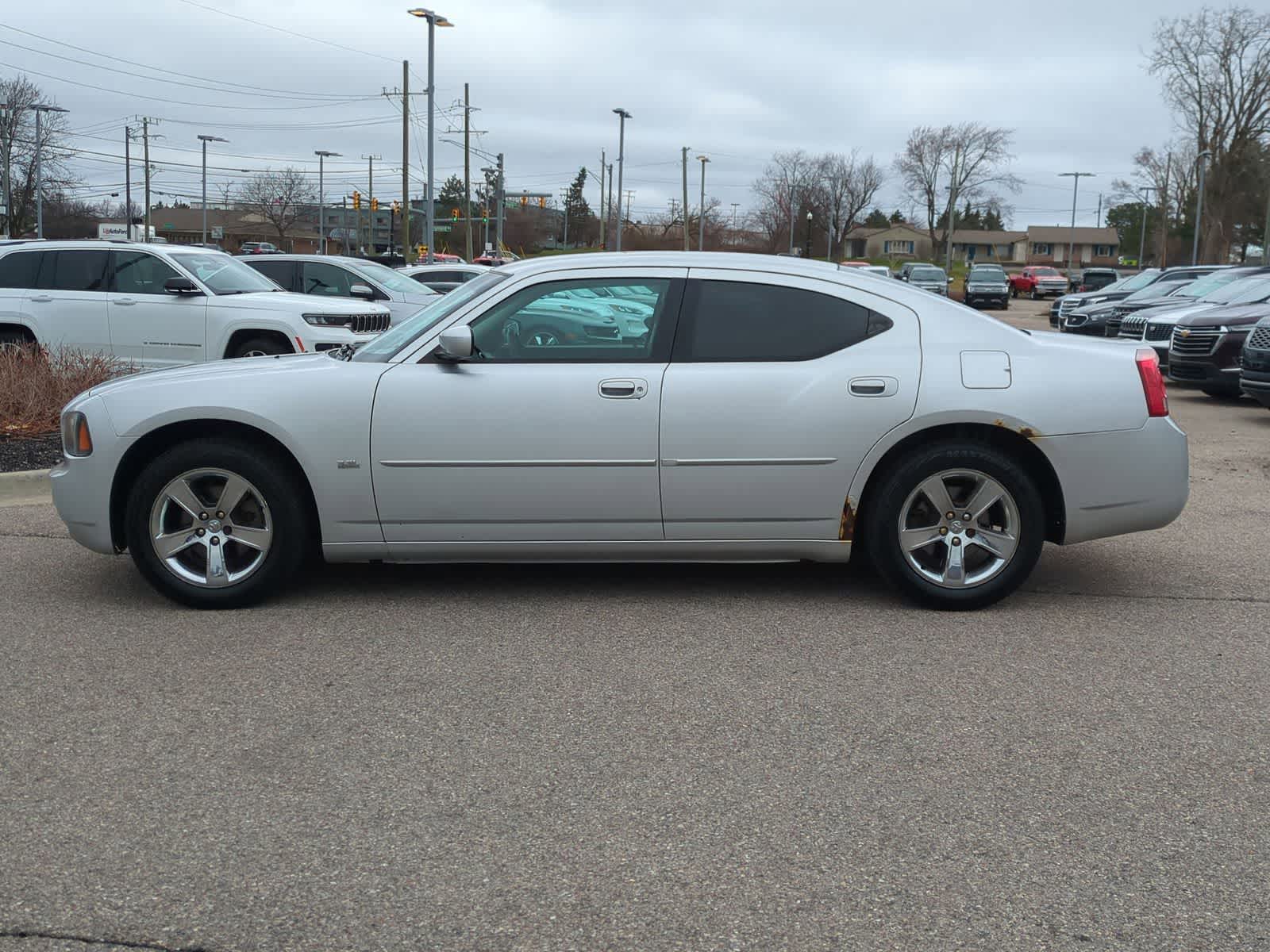 Thumbnail: 2010 Dodge Charger - 5