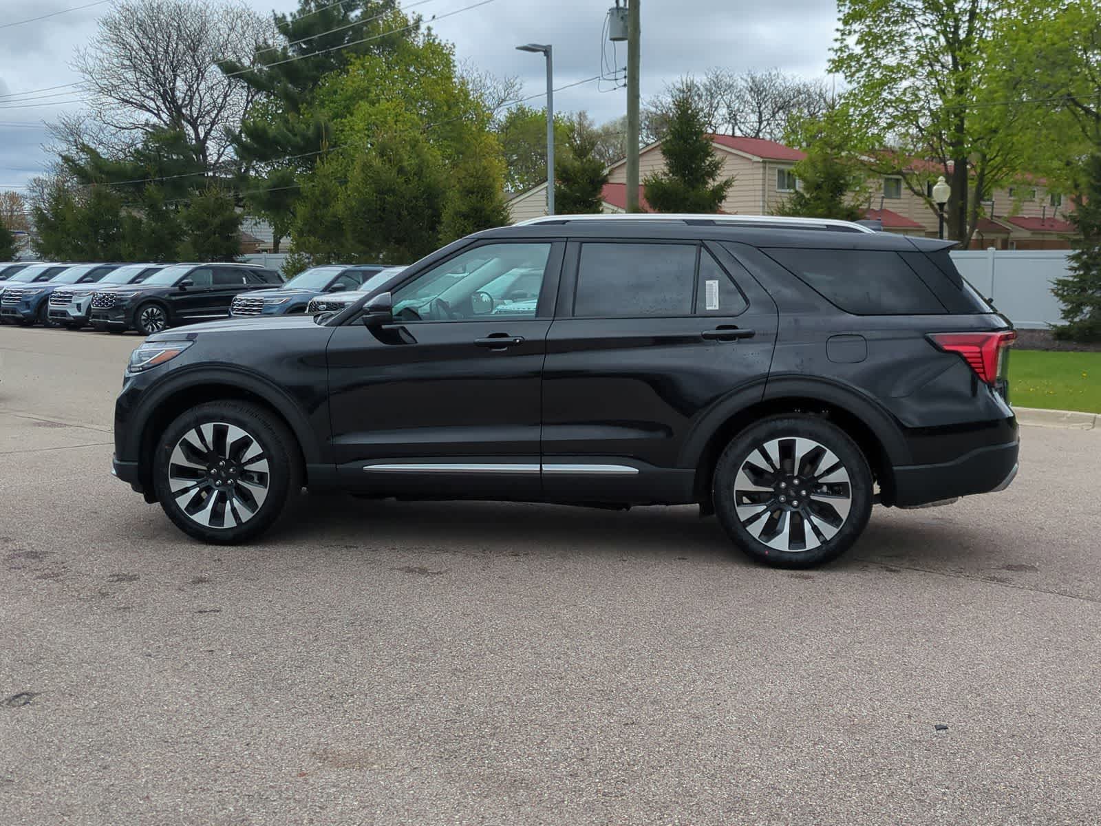Thumbnail: 2026 Ford Explorer - 5