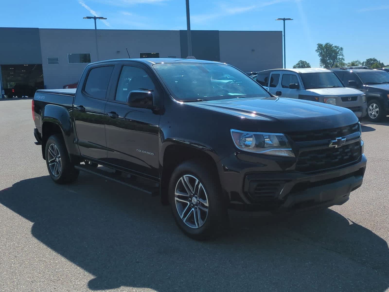 Thumbnail: 2021 Chevrolet Colorado - 2