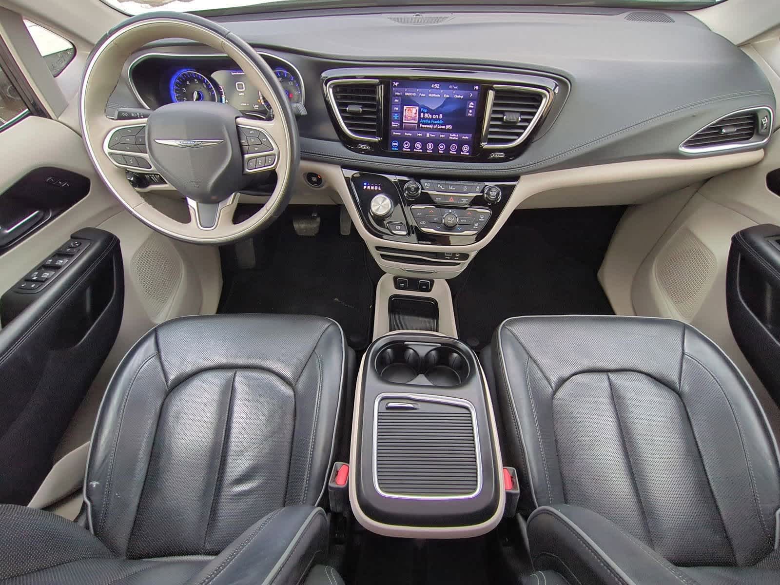 Thumbnail: 2020 Chrysler Pacifica - 15