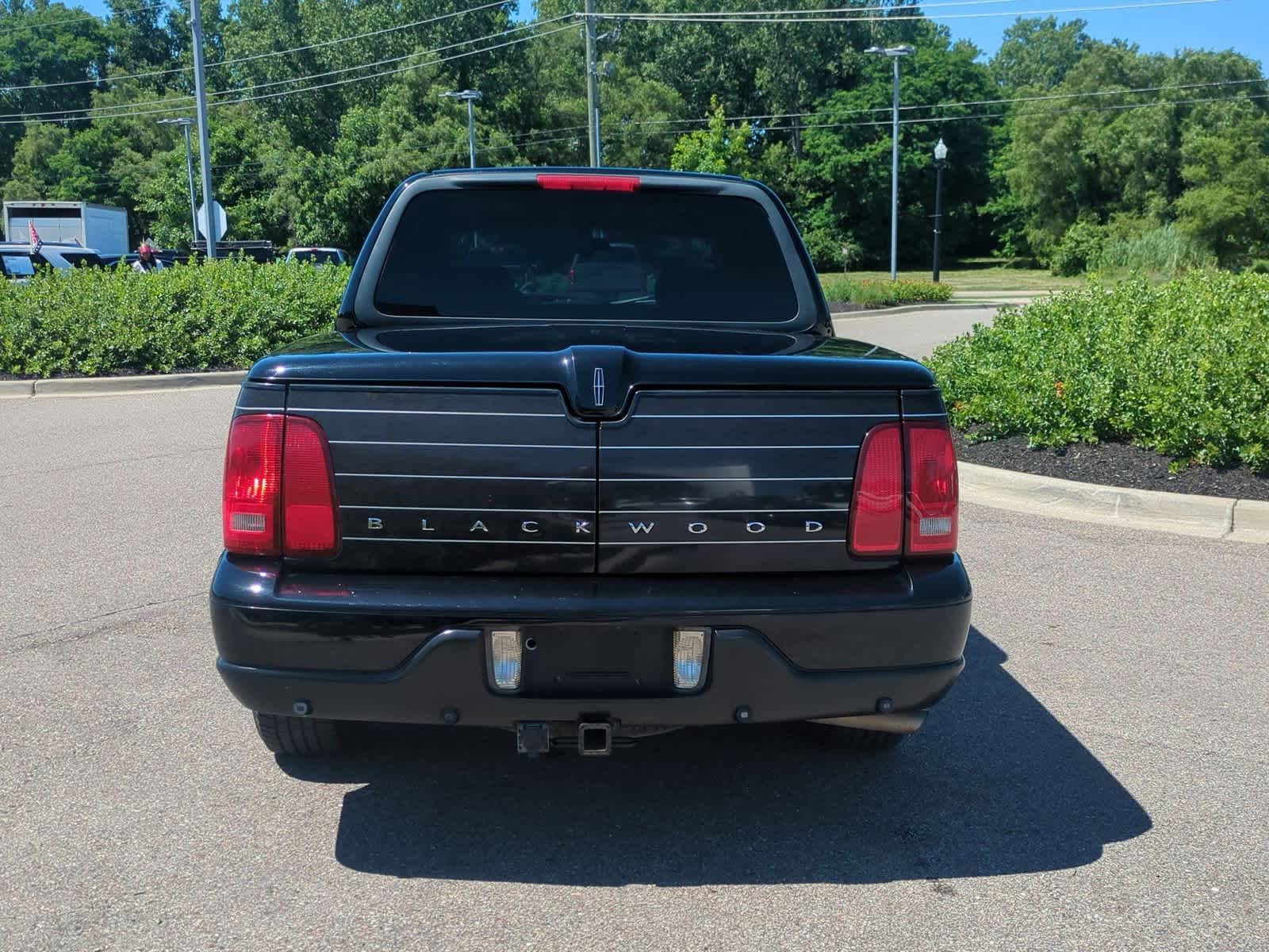 Thumbnail: 2002 Lincoln Blackwood - 7
