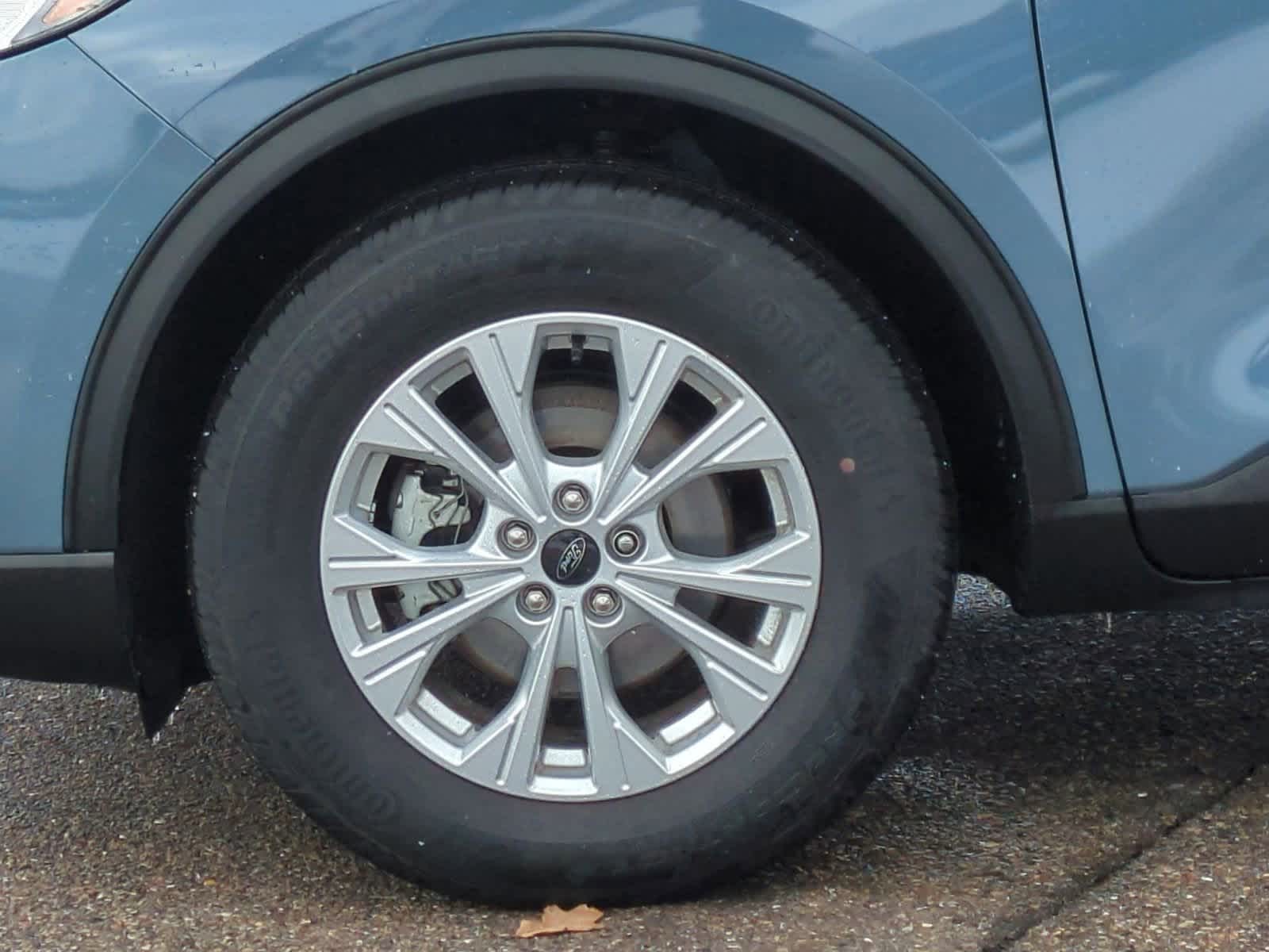 Thumbnail: 2023 Ford Escape - 14