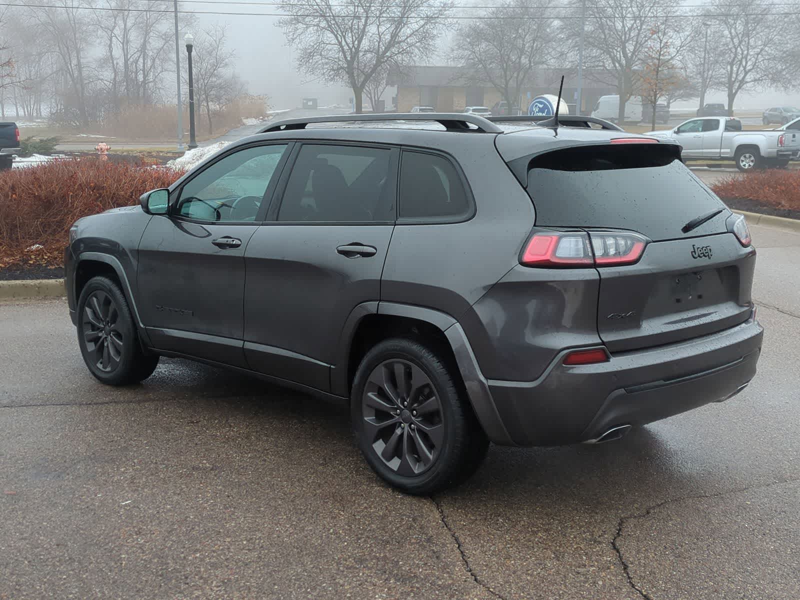 Thumbnail: 2020 Jeep Cherokee - 6