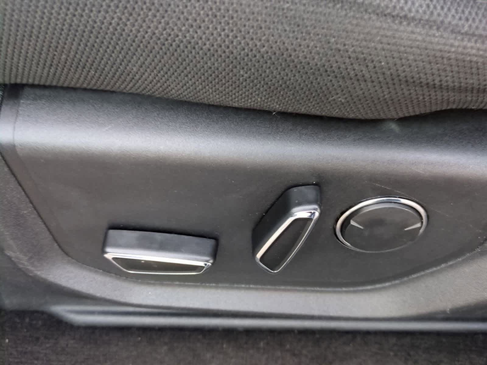 Thumbnail: 2018 Ford F-150 - 17