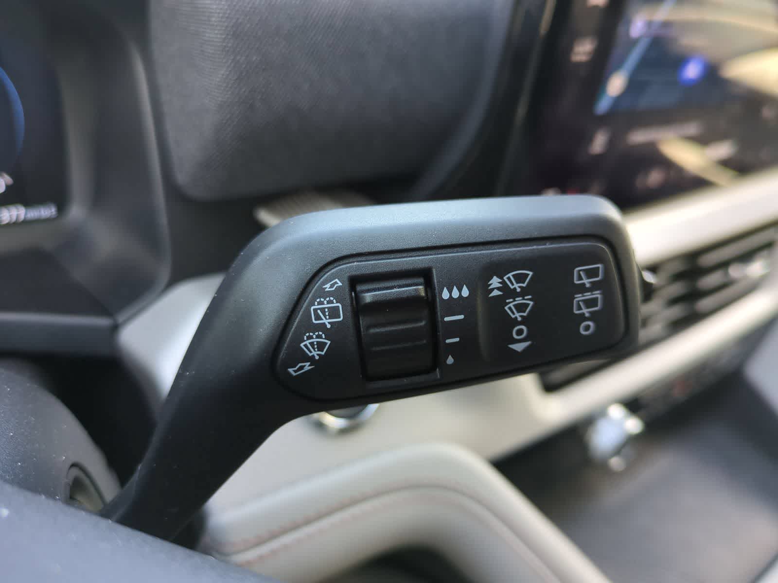 Thumbnail: 2026 Ford Explorer - 25