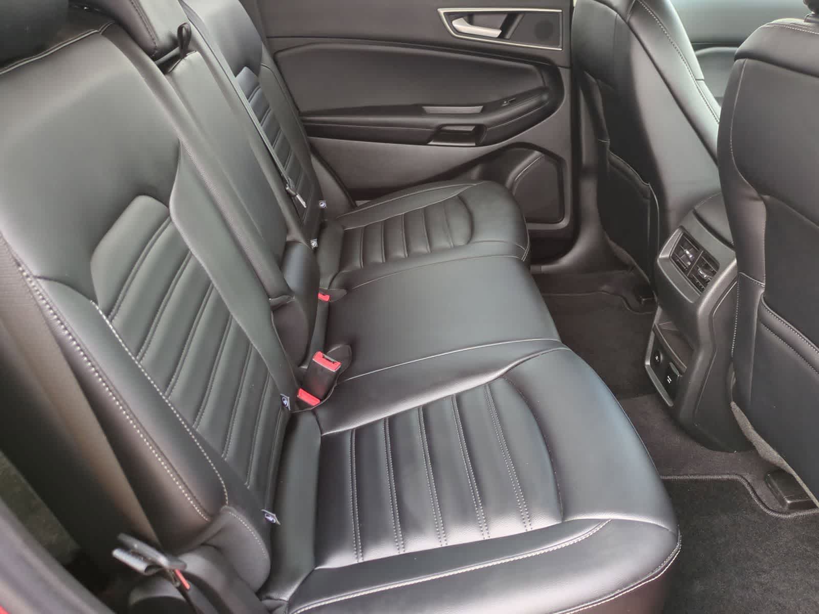 Thumbnail: 2023 Ford Edge - 21