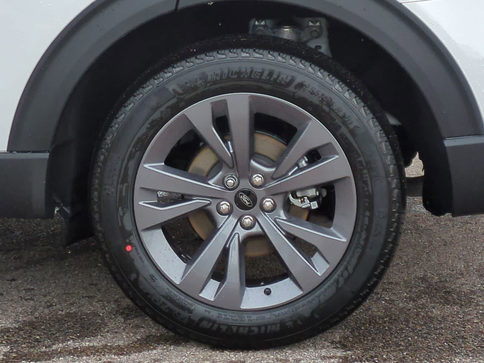 Thumbnail: 2026 Ford Explorer - 14