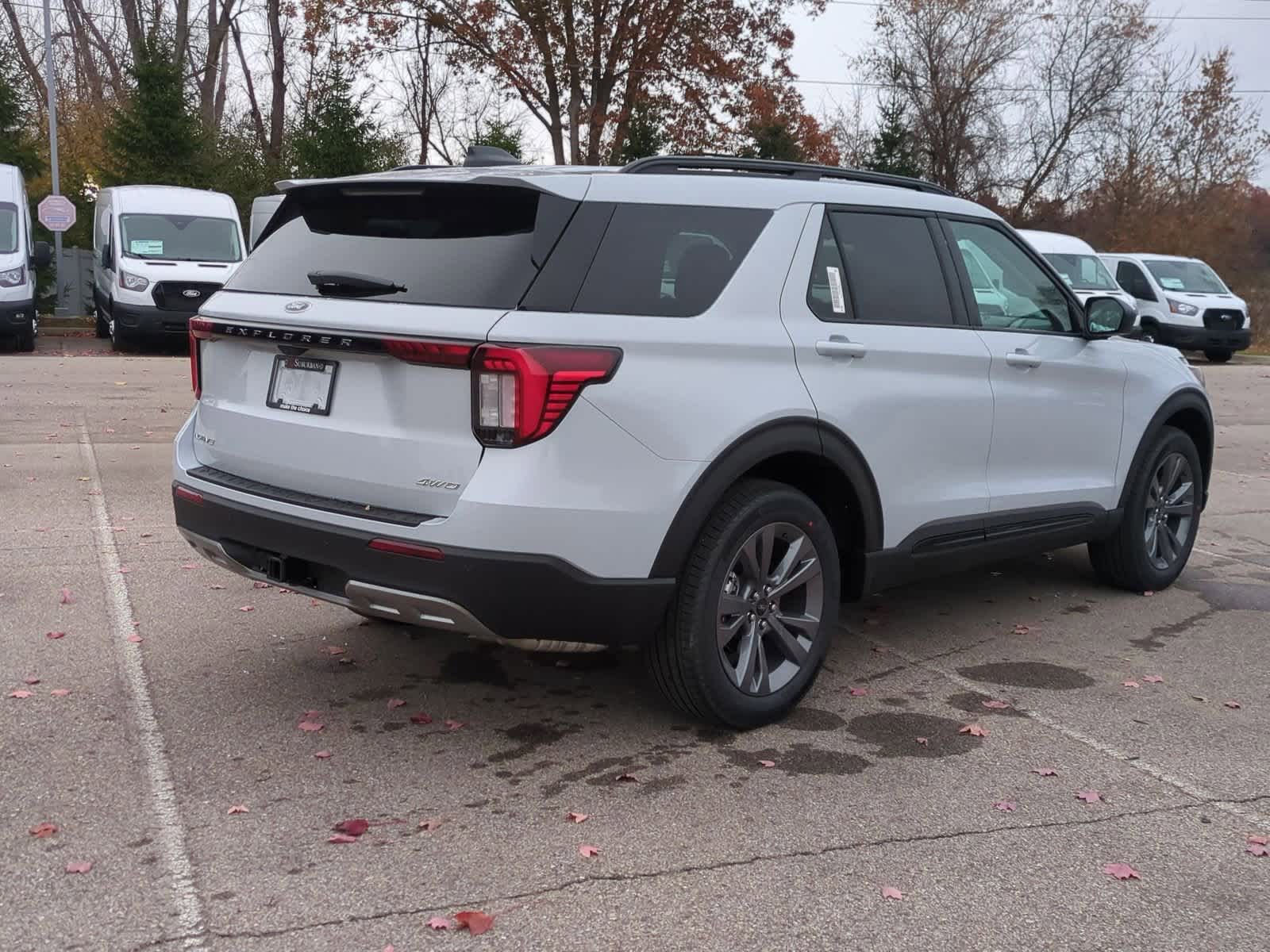 Thumbnail: 2026 Ford Explorer - 8