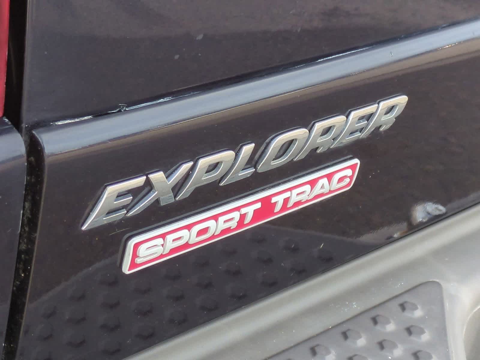 Thumbnail: 2001 Ford Explorer Sport Trac - 13
