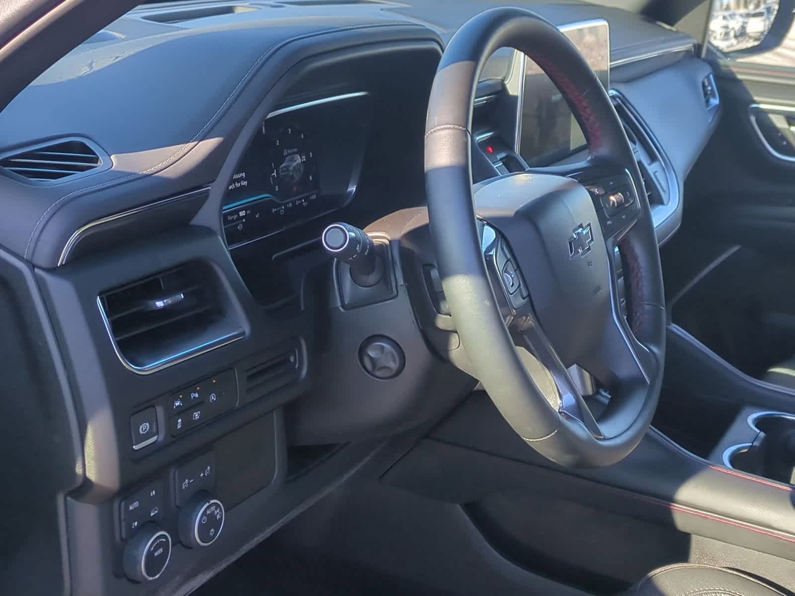 Thumbnail: 2024 Chevrolet Tahoe - 10