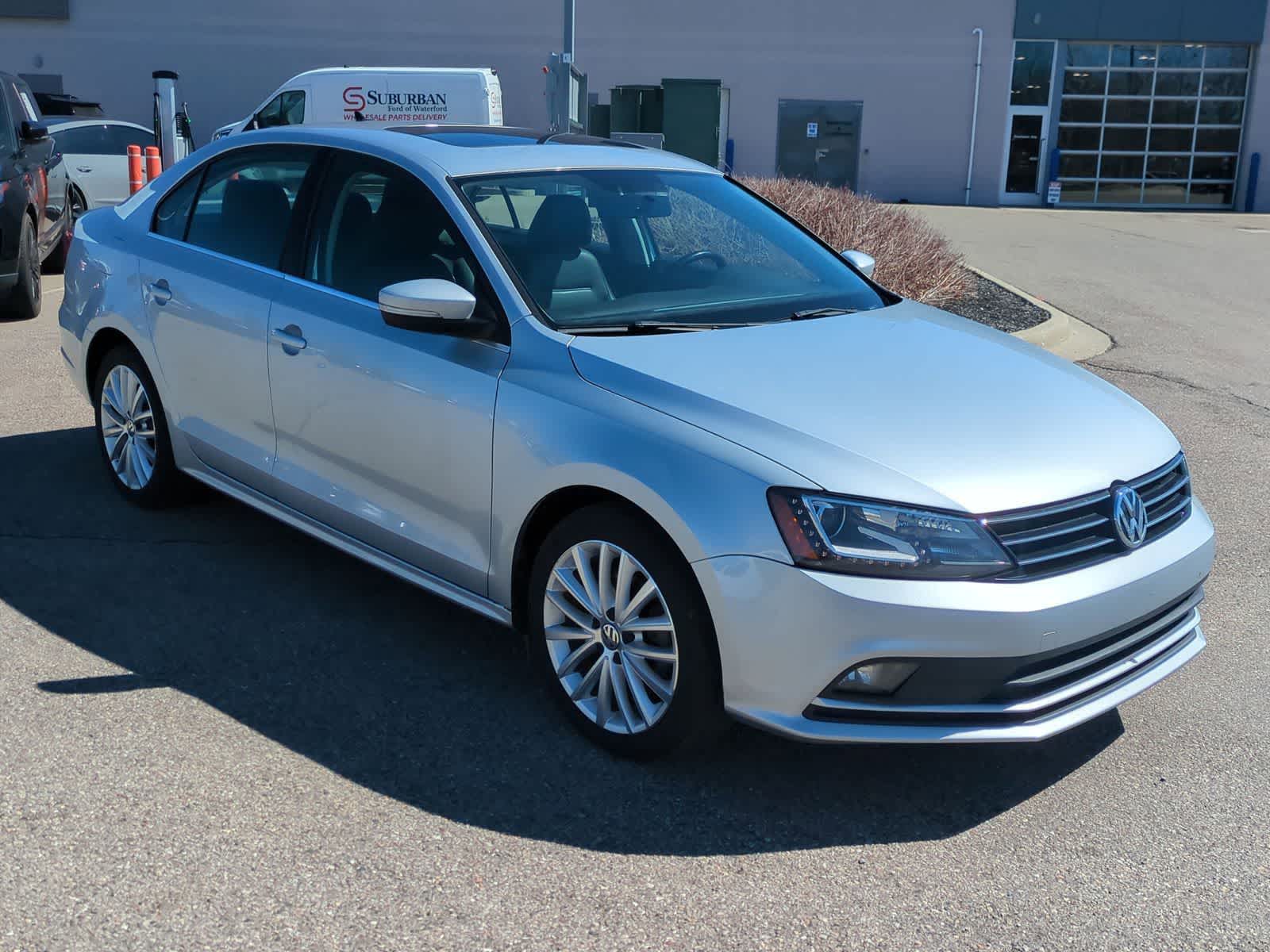 Thumbnail: 2015 Volkswagen Jetta - 2
