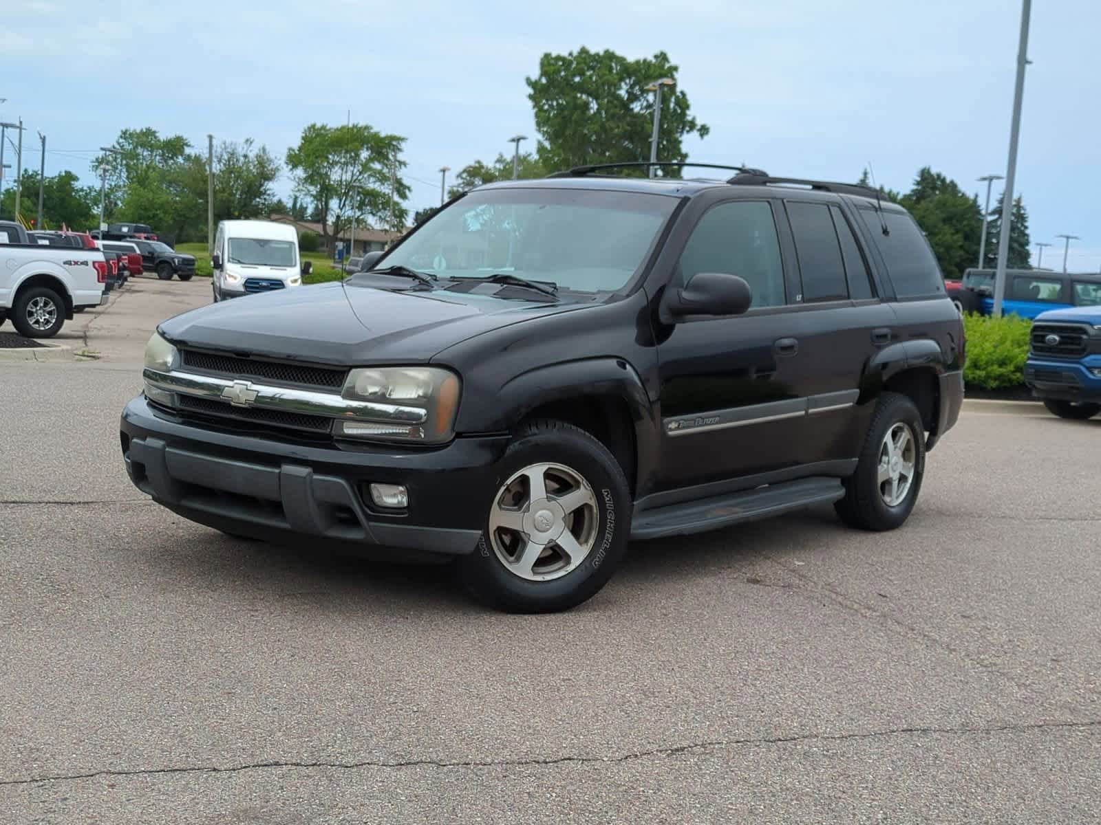 Thumbnail: 2002 Chevrolet TrailBlazer - 1