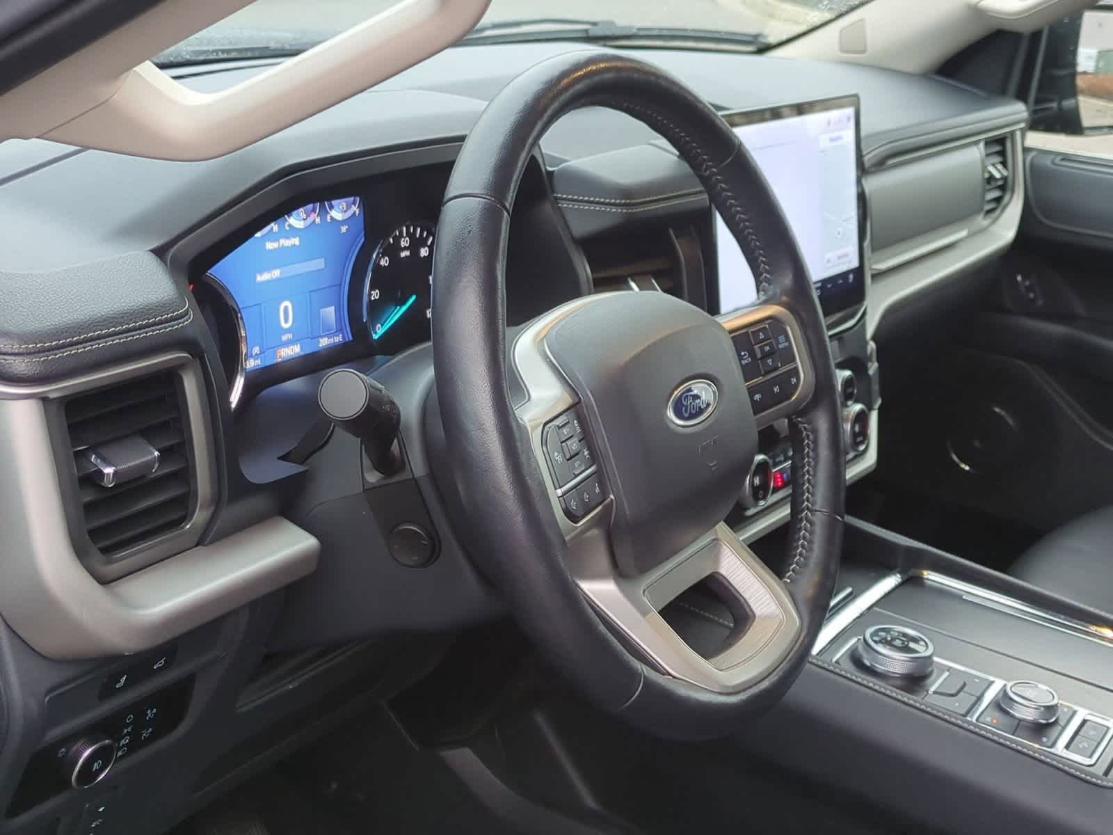 Thumbnail: 2023 Ford Expedition MAX - 10