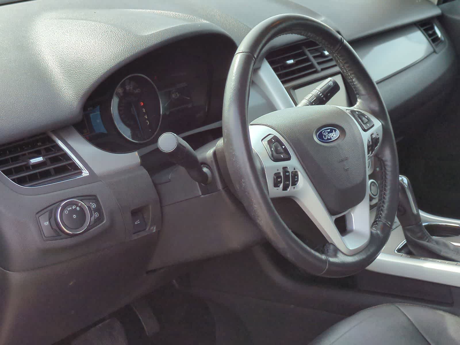 Thumbnail: 2012 Ford Edge - 10