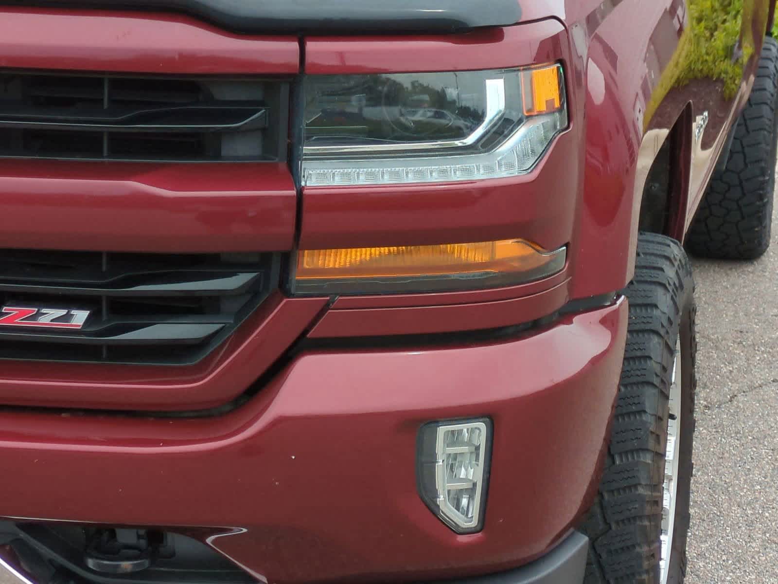 Thumbnail: 2017 Chevrolet Silverado 1500 - 11