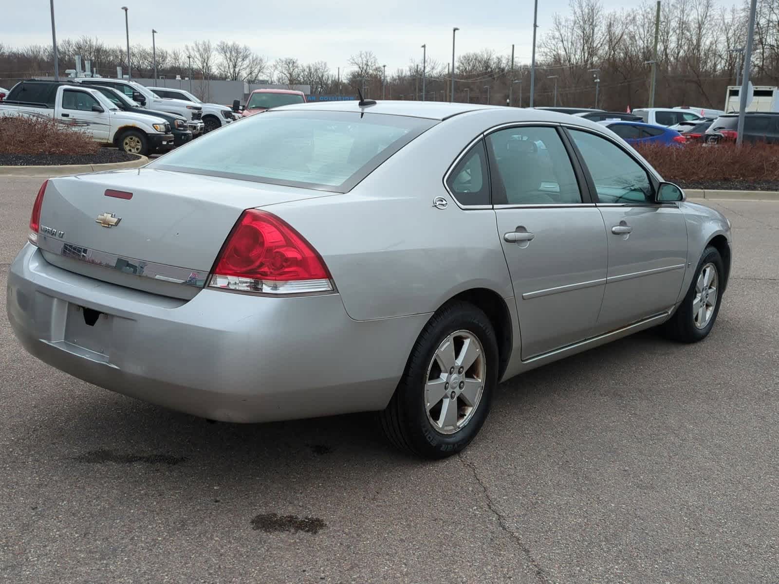 Thumbnail: 2008 Chevrolet Impala - 8