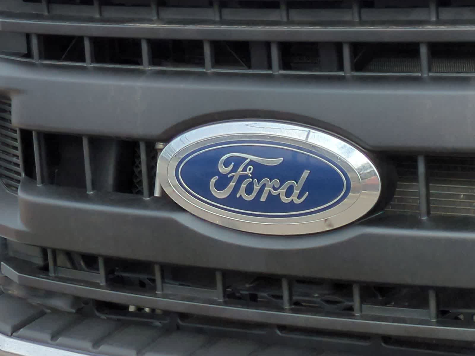 Thumbnail: 2022 Ford Econoline - 12