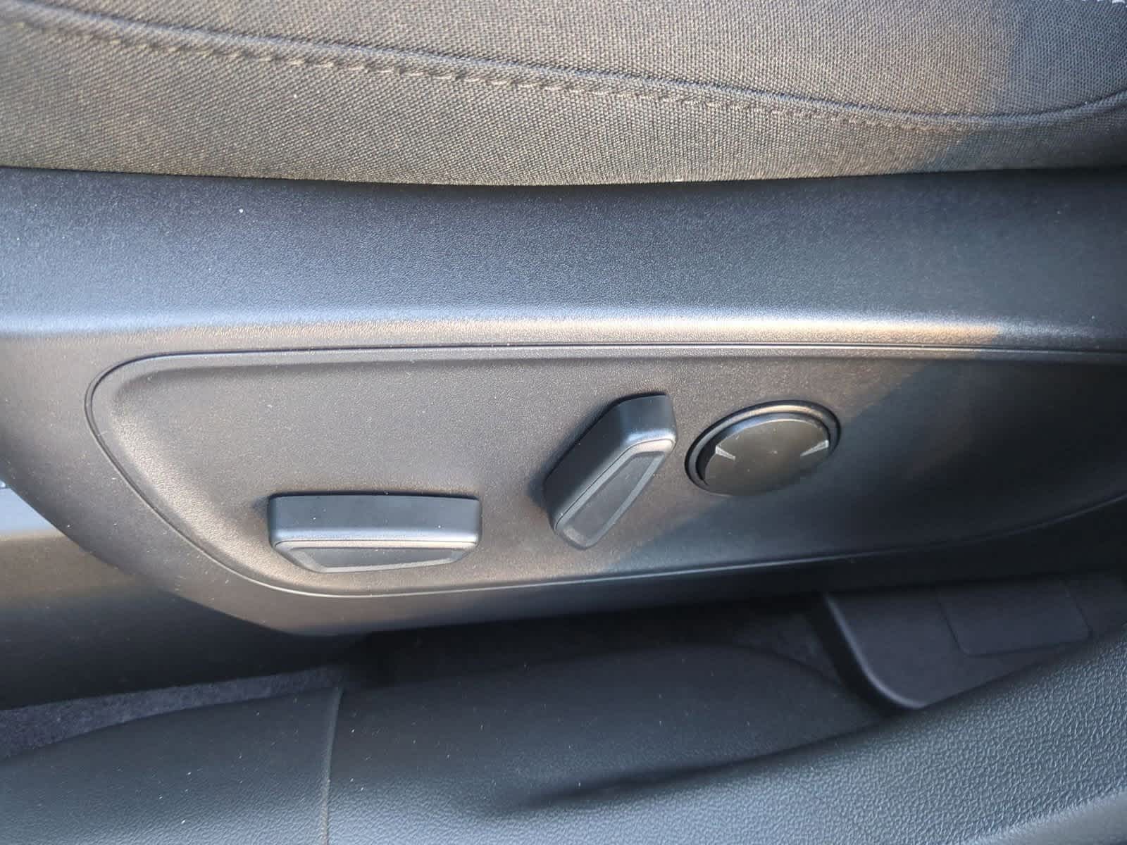 Thumbnail: 2026 Ford Escape - 17