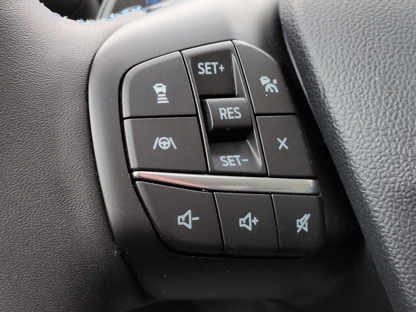 Thumbnail: 2025 Ford Maverick - 26