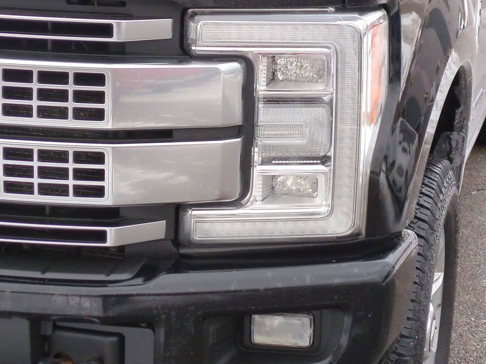 Thumbnail: 2018 Ford Econoline - 11