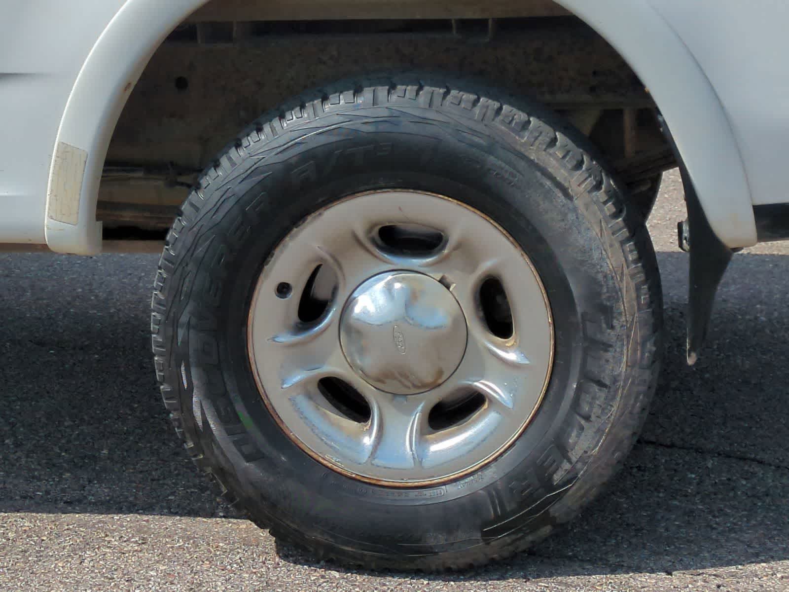 Thumbnail: 2001 Ford F-150 - 14