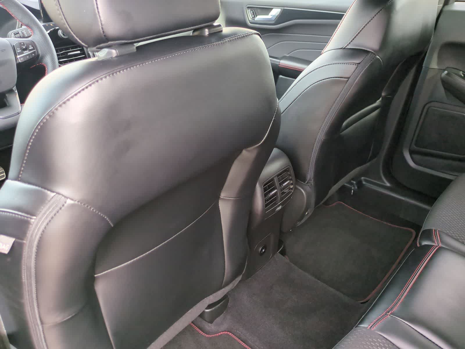 Thumbnail: 2023 Ford Escape - 18