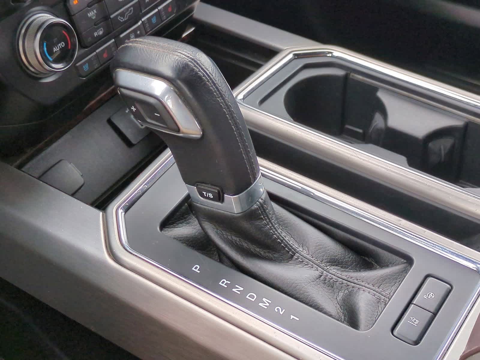 Thumbnail: 2016 Ford F-150 - 31