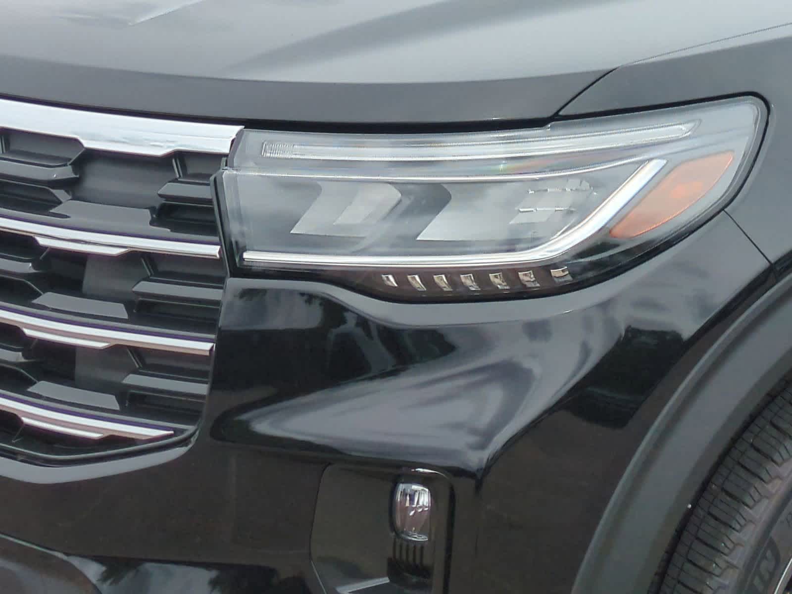 Thumbnail: 2025 Ford Explorer - 11