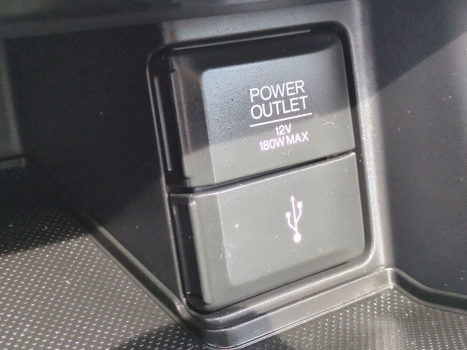 Thumbnail: 2015 Honda Accord - 32