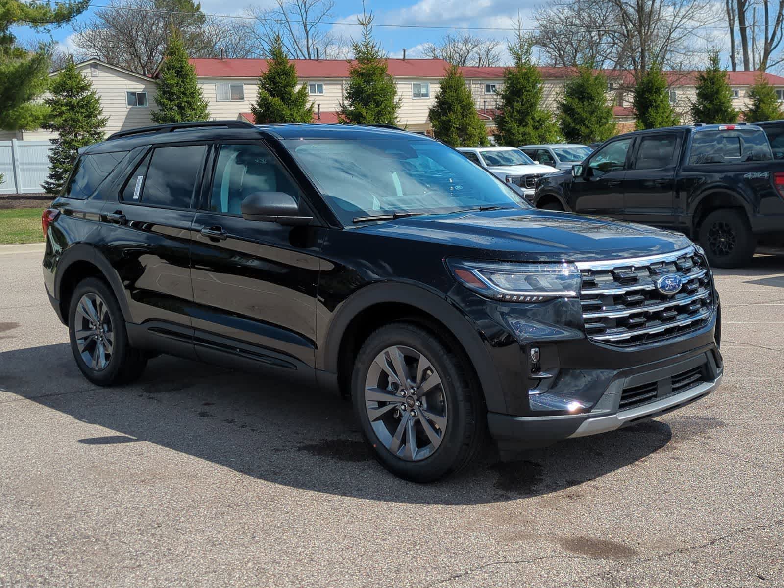 Thumbnail: 2026 Ford Explorer - 2