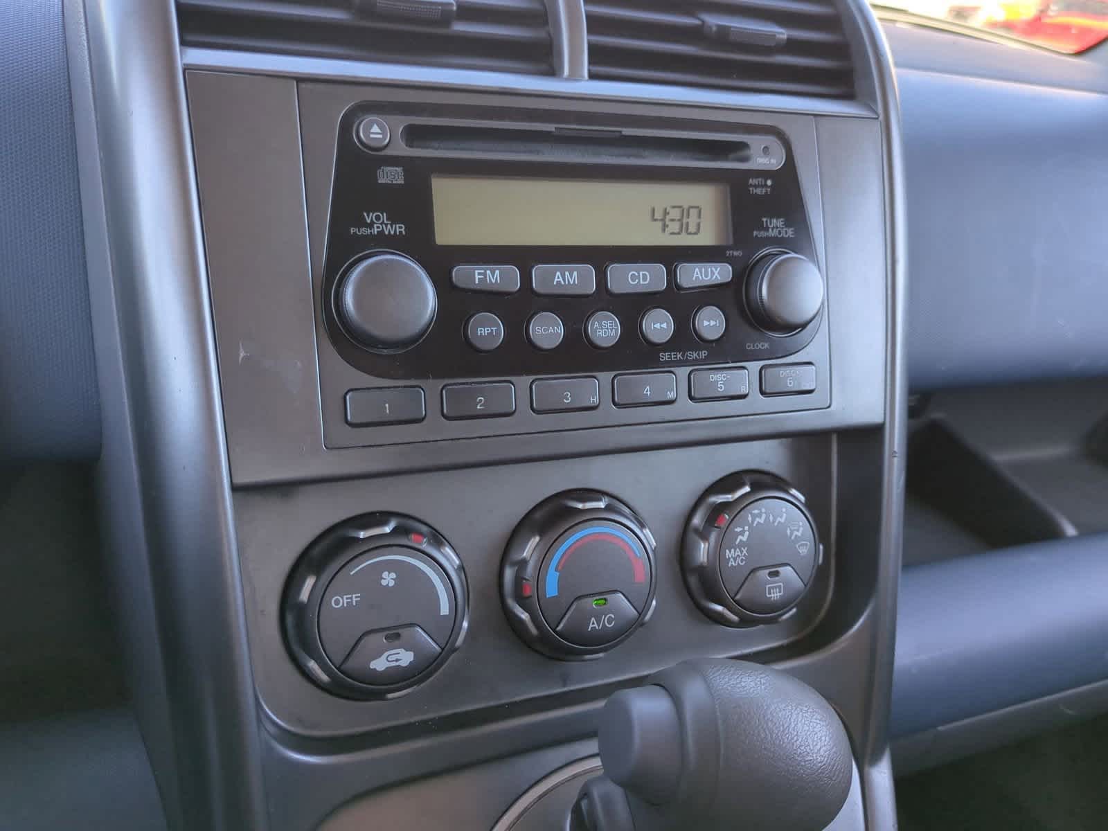 Thumbnail: 2003 Honda Element - 27