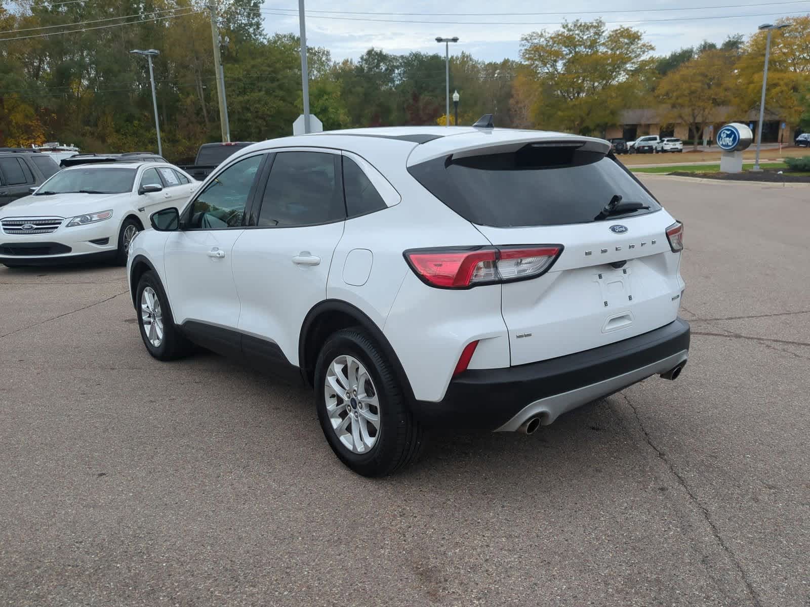 Thumbnail: 2020 Ford Escape - 6