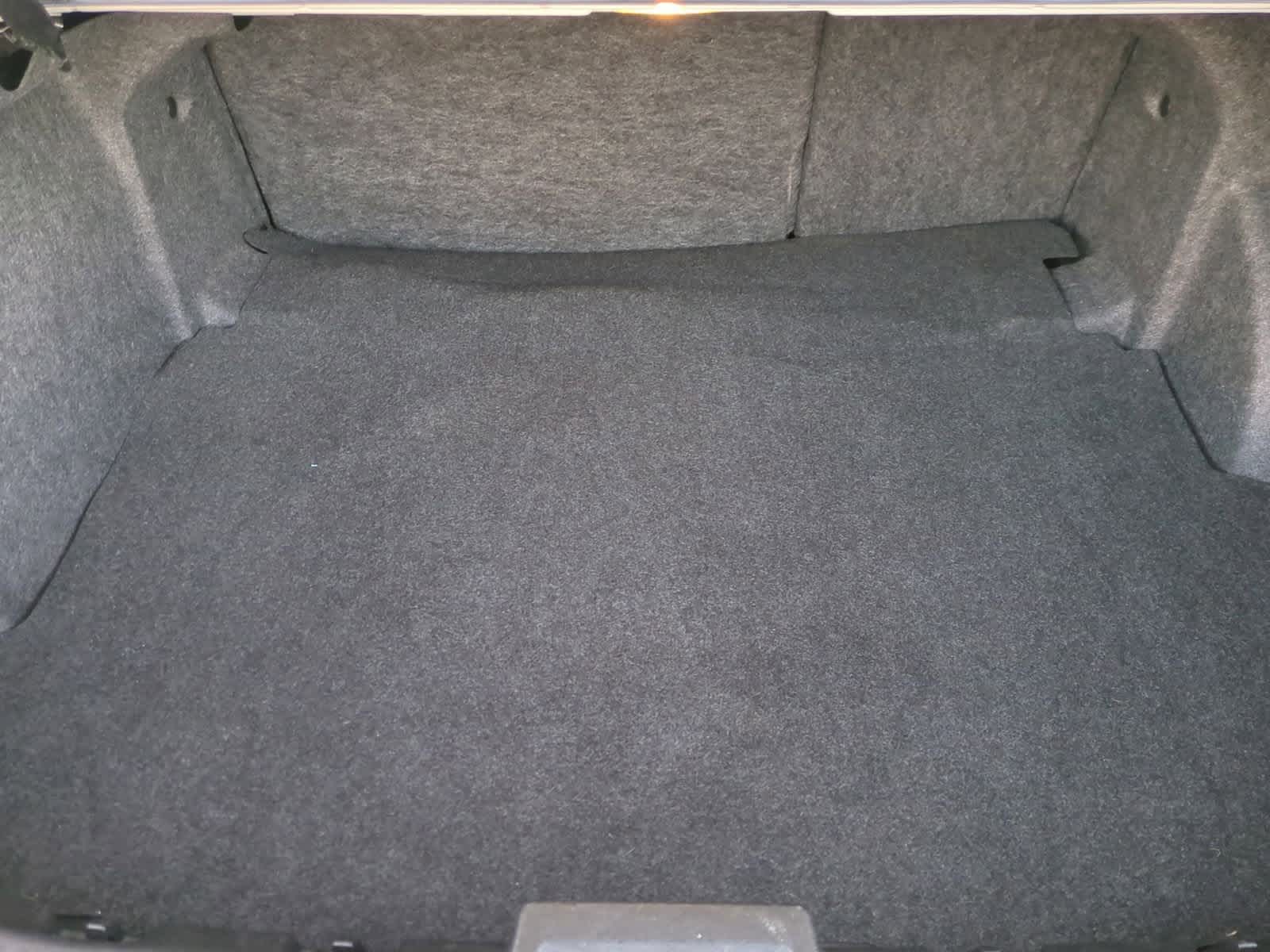 Thumbnail: 2012 Lincoln MKZ - 33