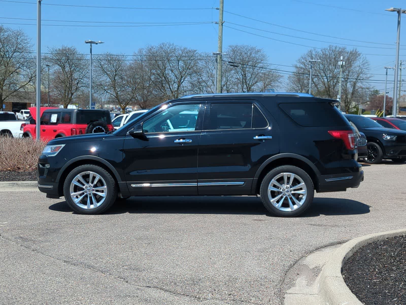Thumbnail: 2018 Ford Explorer - 5