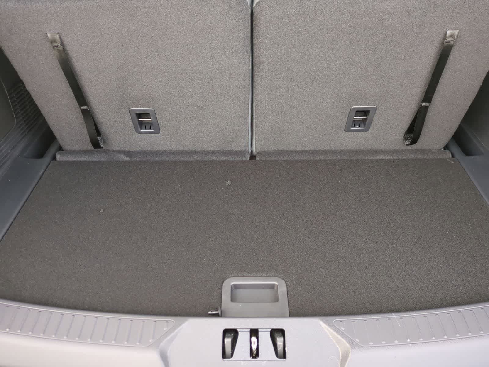 Thumbnail: 2026 Ford Explorer - 37