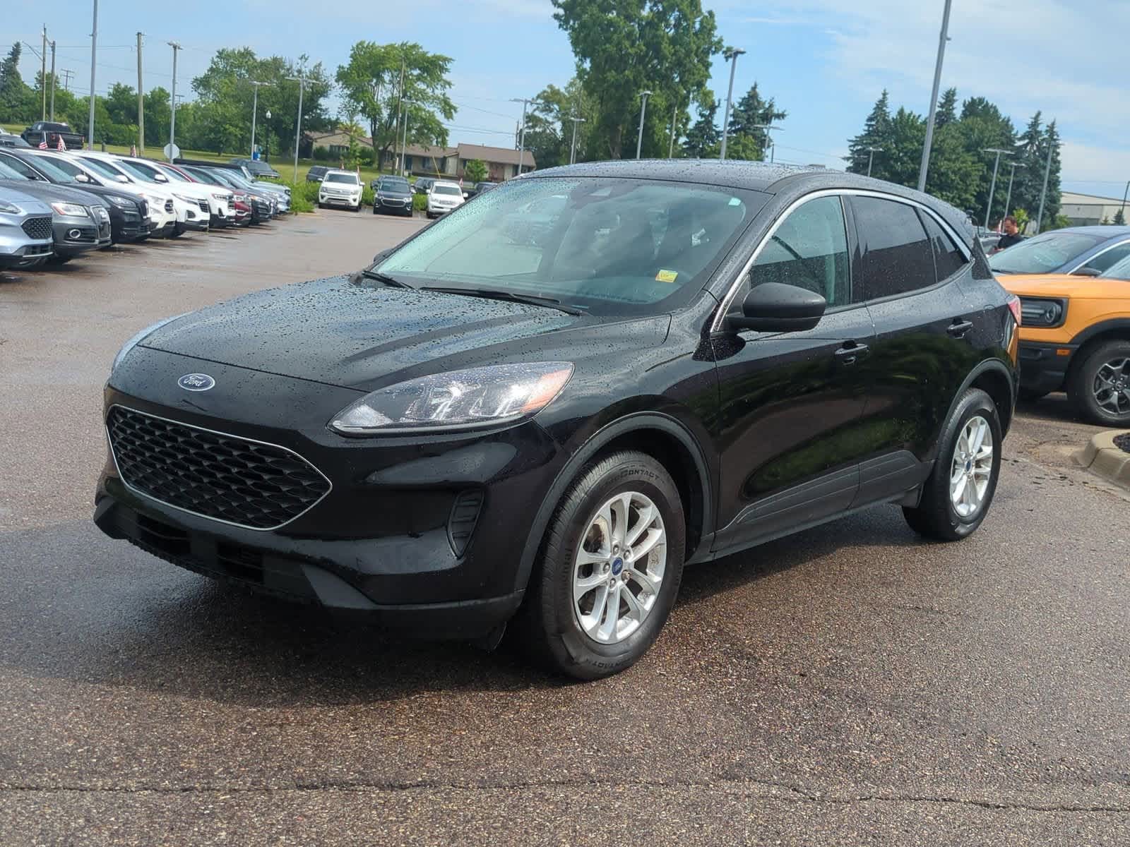 Thumbnail: 2022 Ford Escape - 4