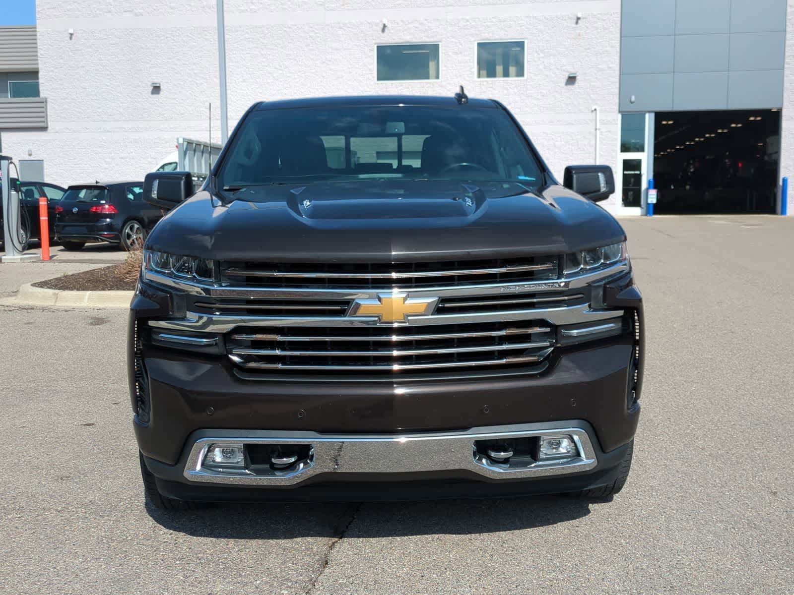 Thumbnail: 2019 Chevrolet Silverado 1500 - 3