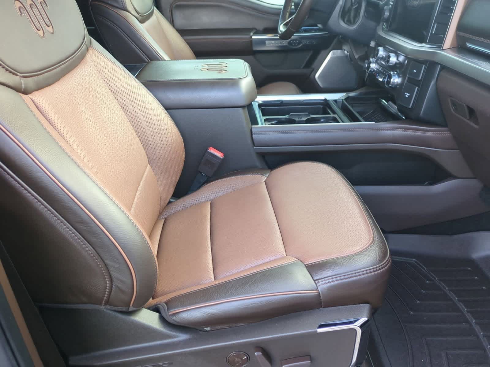 Thumbnail: 2024 Ford Econoline - 20