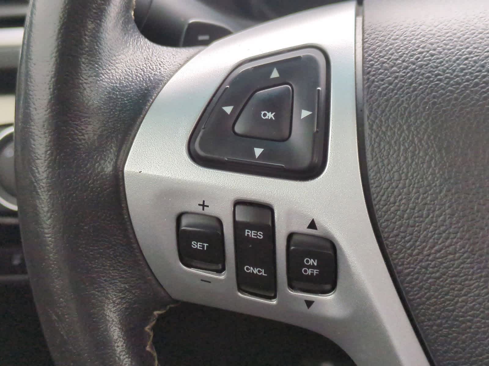 Thumbnail: 2015 Ford Explorer - 27