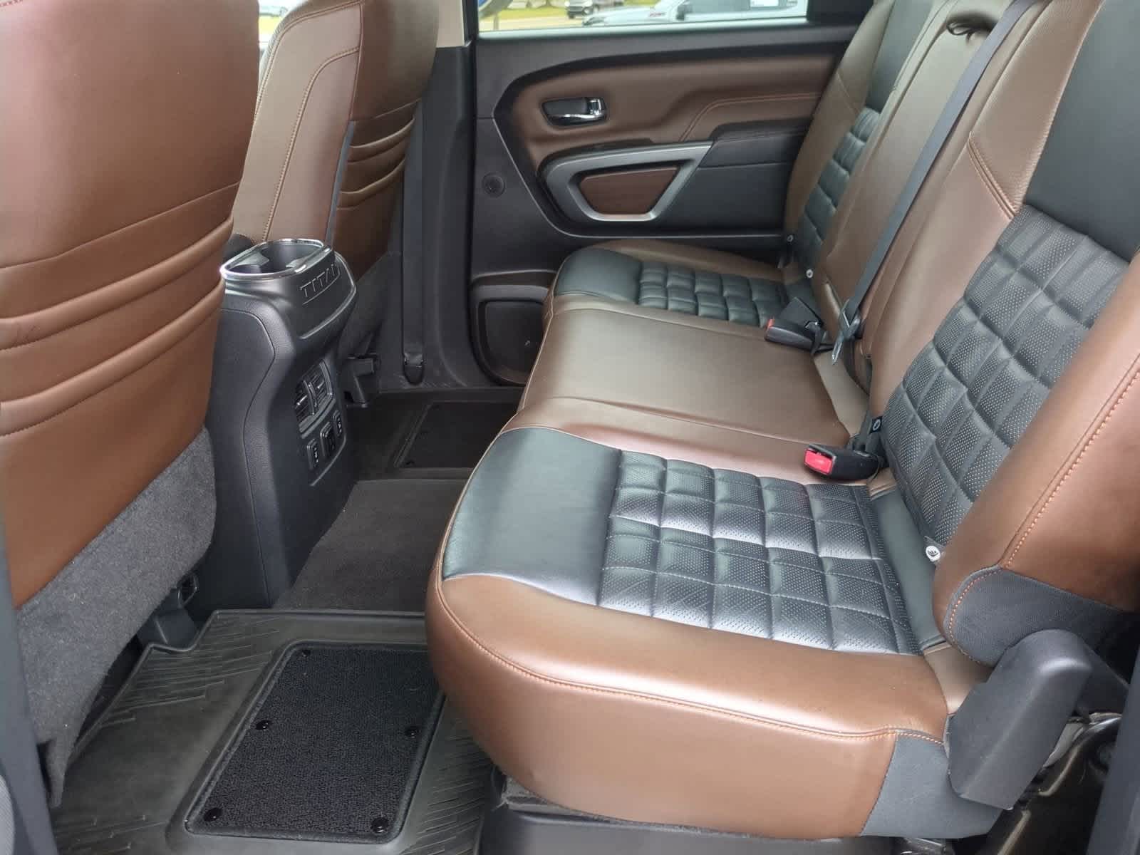 Thumbnail: 2018 Nissan Titan - 19