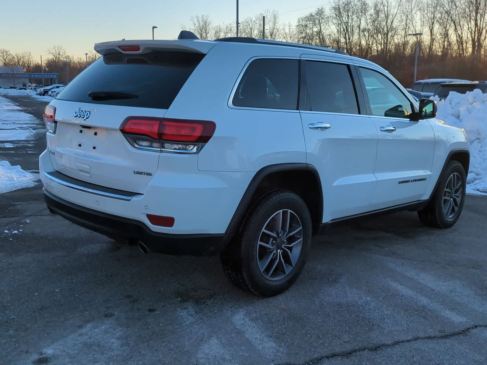 Thumbnail: 2020 Jeep Grand Cherokee - 8