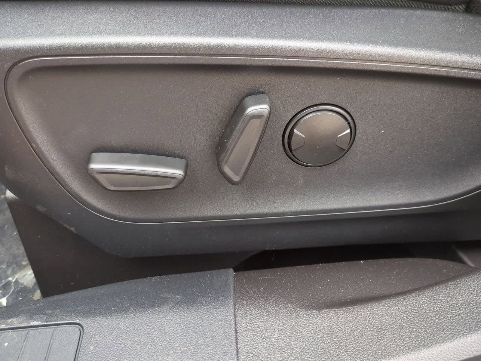 Thumbnail: 2026 Ford Escape - 17