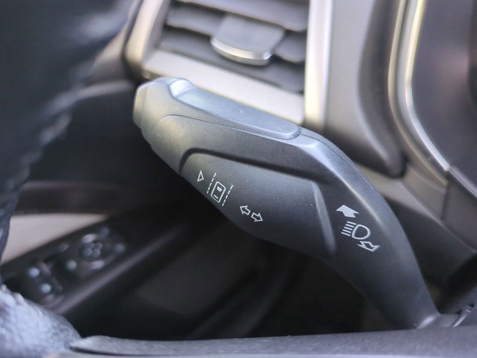 Thumbnail: 2020 Ford Fusion - 26