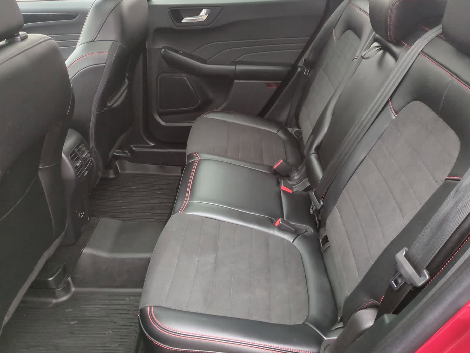 Thumbnail: 2022 Ford Escape - 20