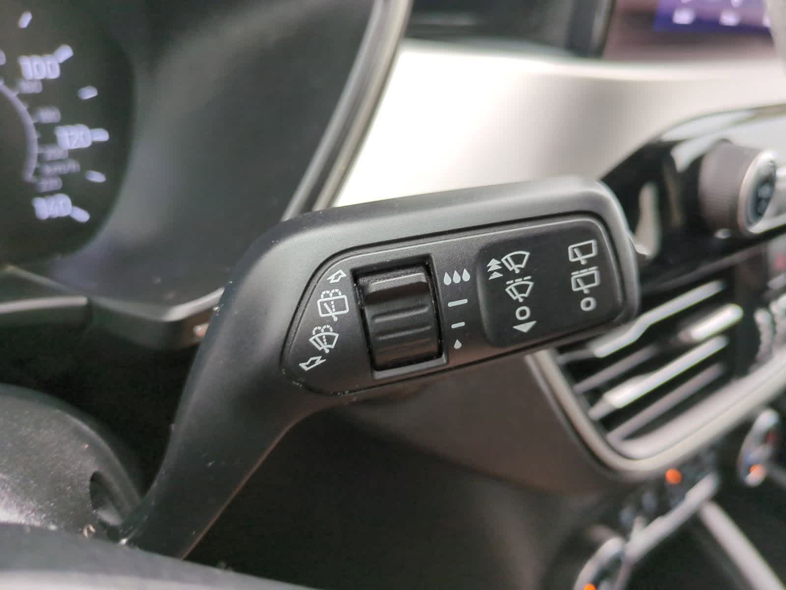 Thumbnail: 2020 Ford Escape - 24