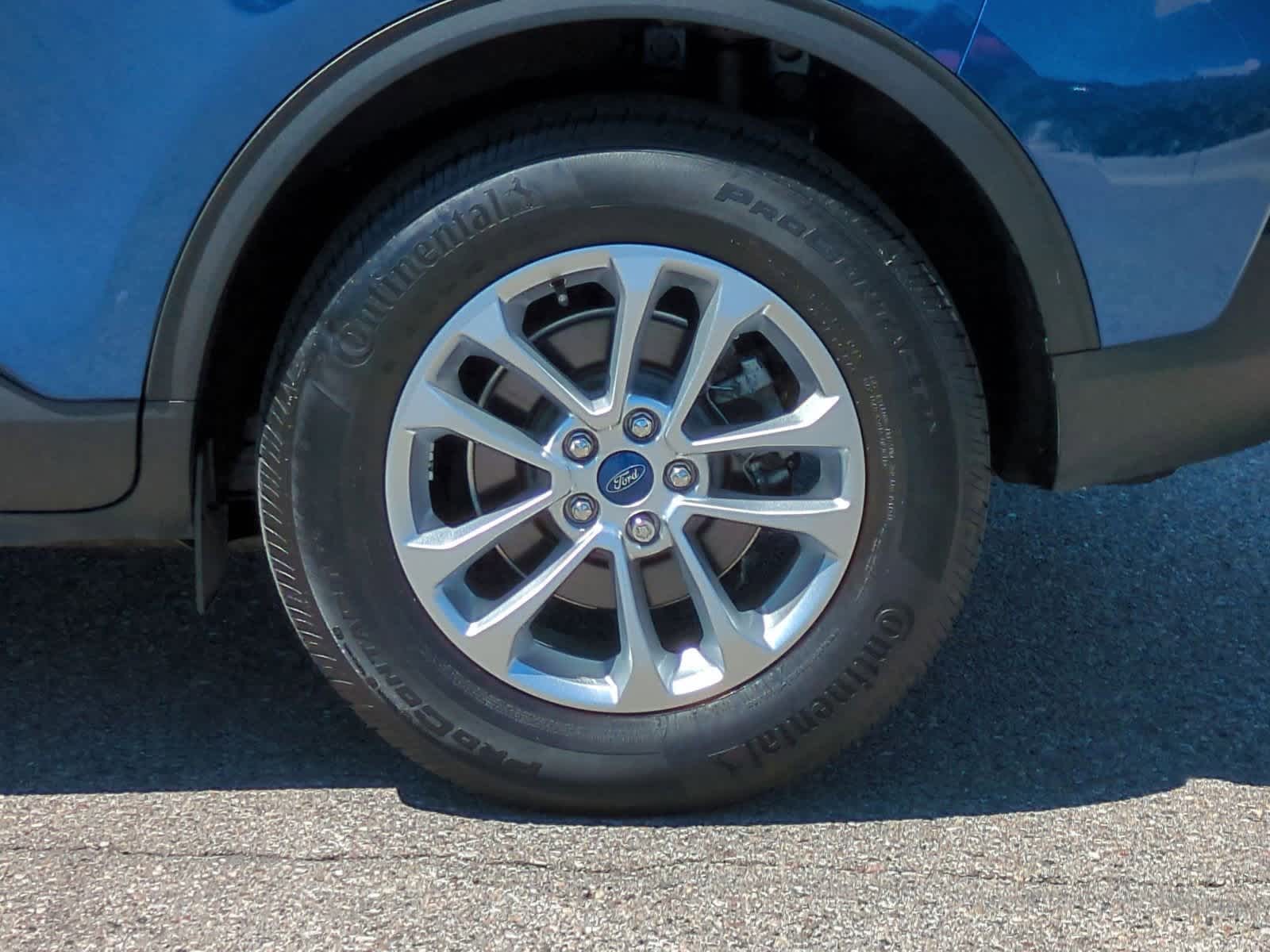Thumbnail: 2022 Ford Escape - 14