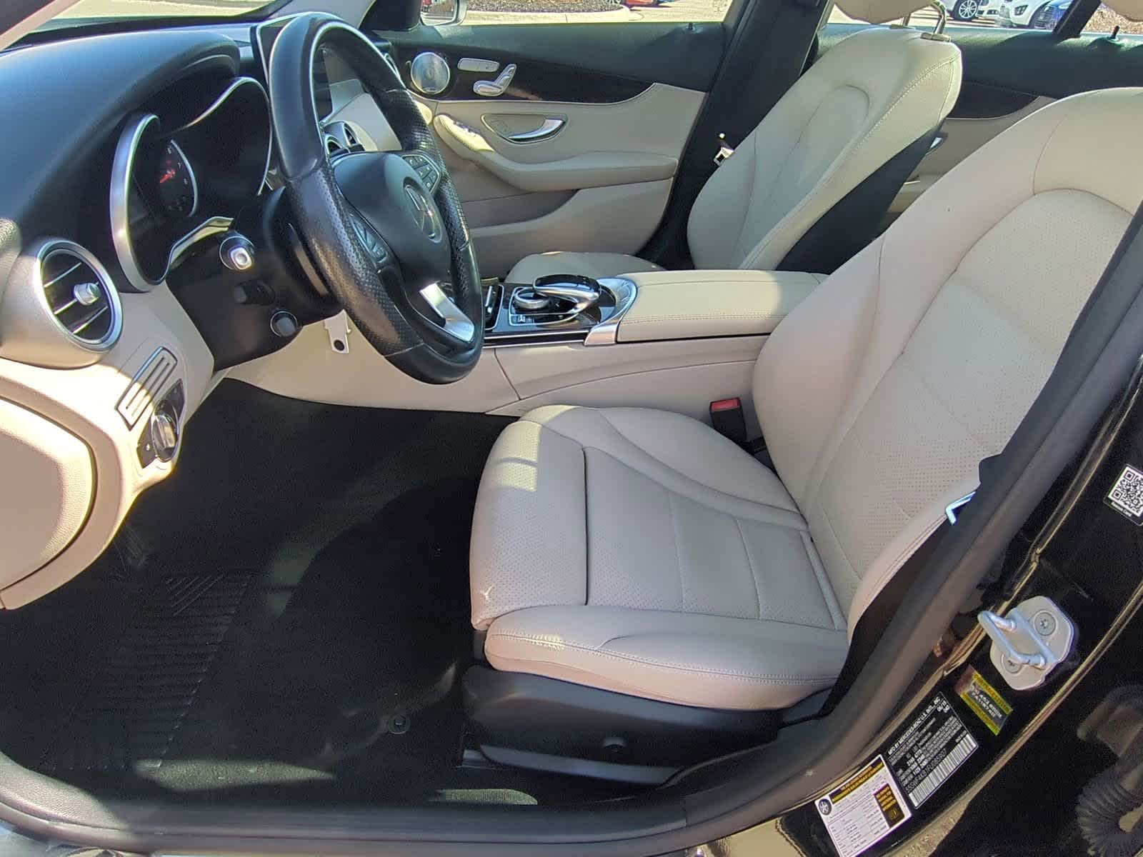 Thumbnail: 2015 Mercedes-Benz C-Class - 16