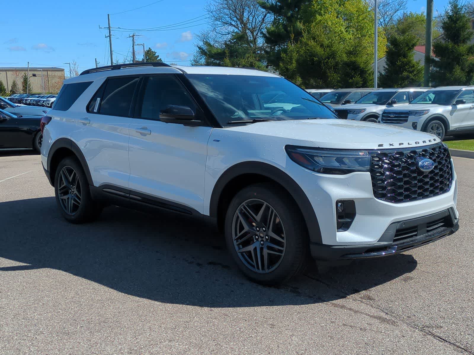 Thumbnail: 2026 Ford Explorer - 2